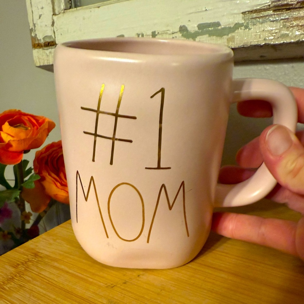Rae Dunn By Magenta #1 Mom Pink/Gold Coffee Mug